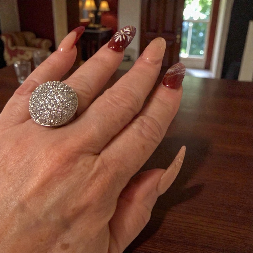 Elegant Silver Crystal Ring Size 6.5